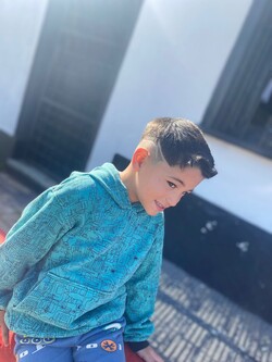 AMERICAN BARBER SHOP 