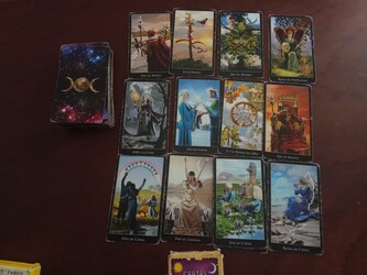 LUCIA TAROT Y ASTROLOGÍA 