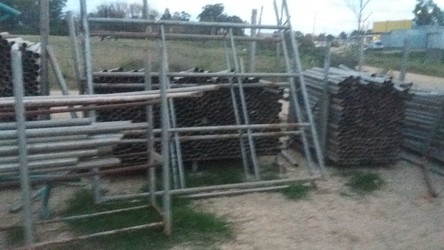 BARRACA DE HIERRO SARANDI 