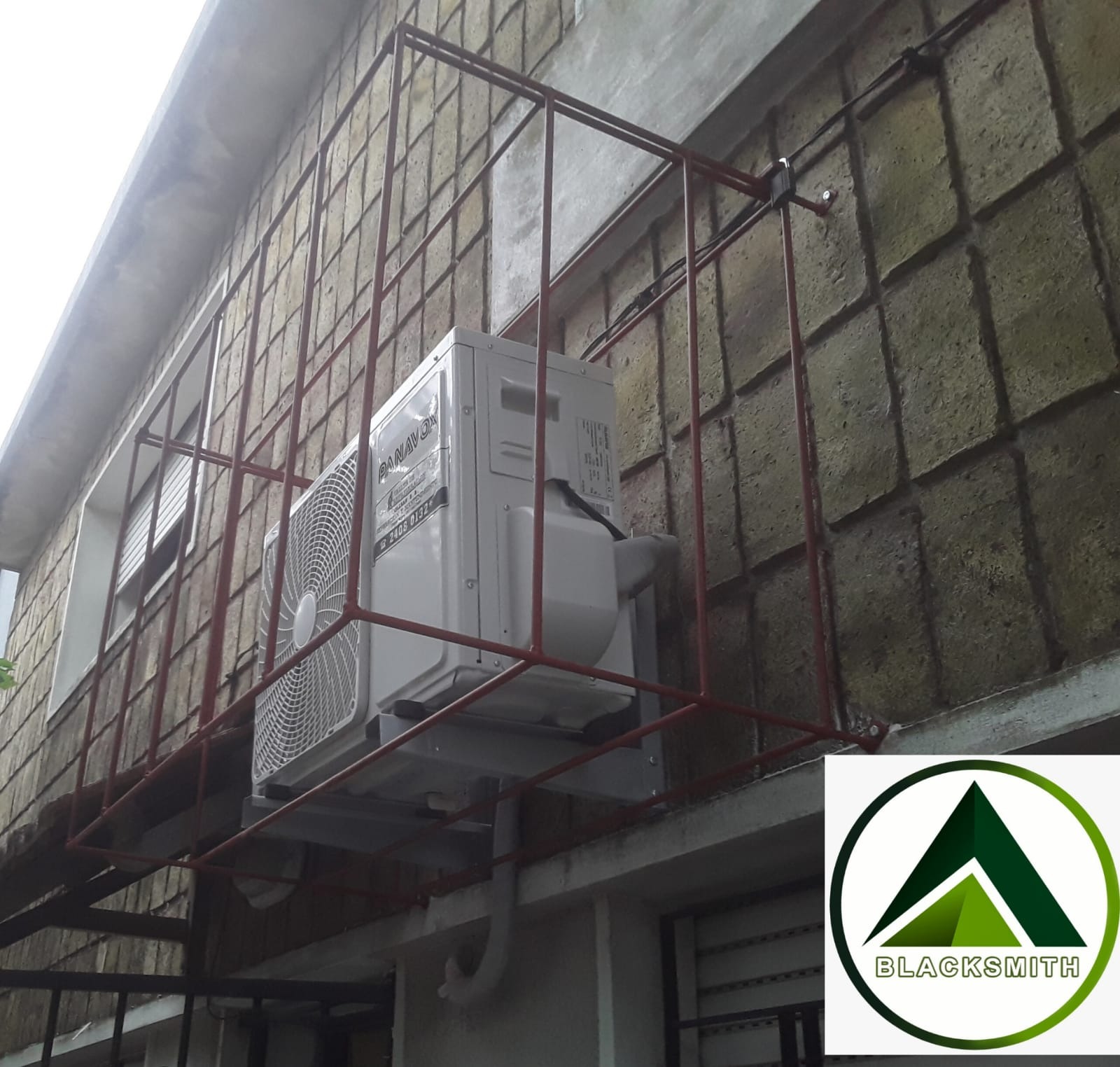 BLACKSMITH HERRERÍA  