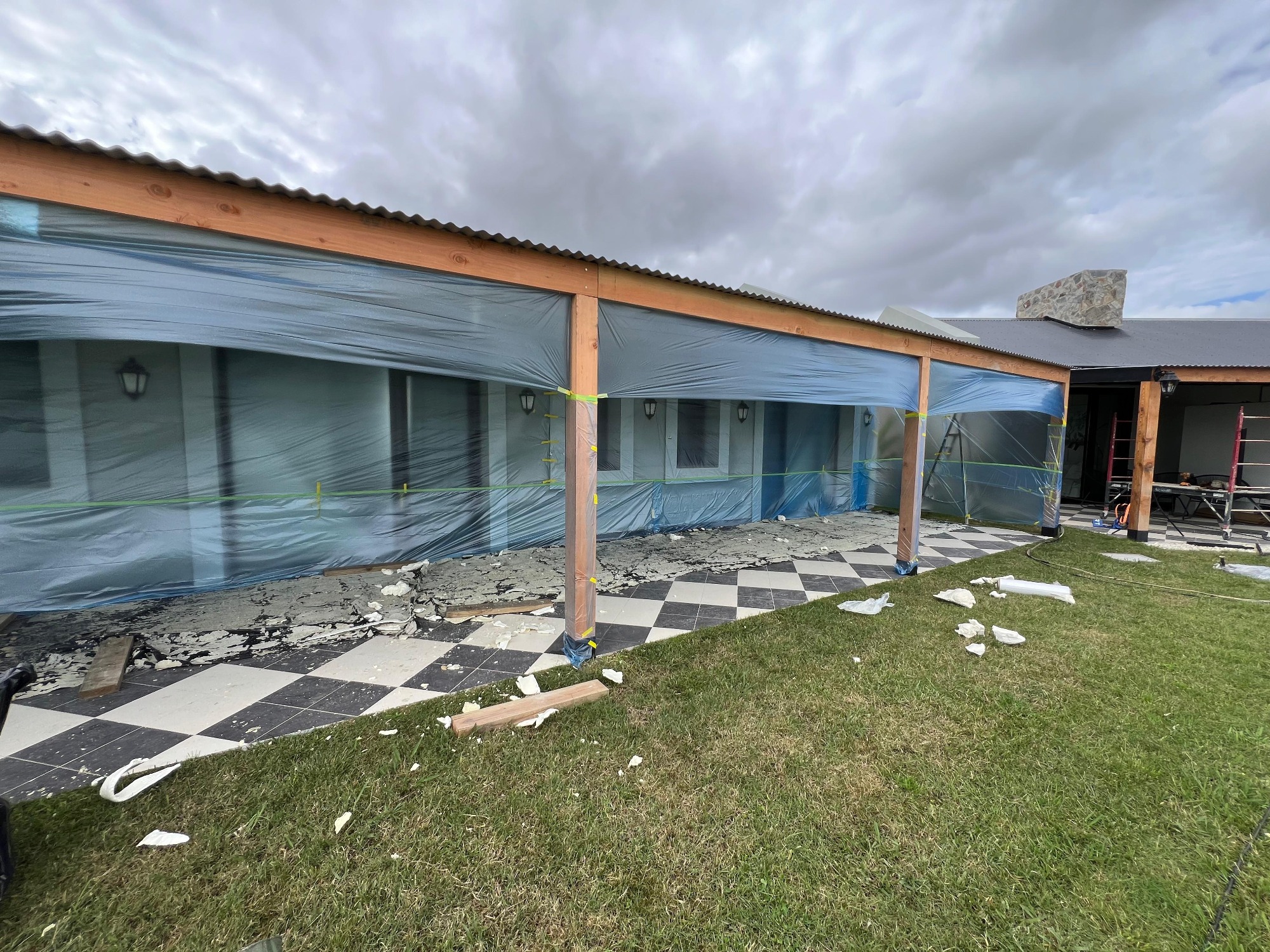 EL REY DEL POLIURETANO  