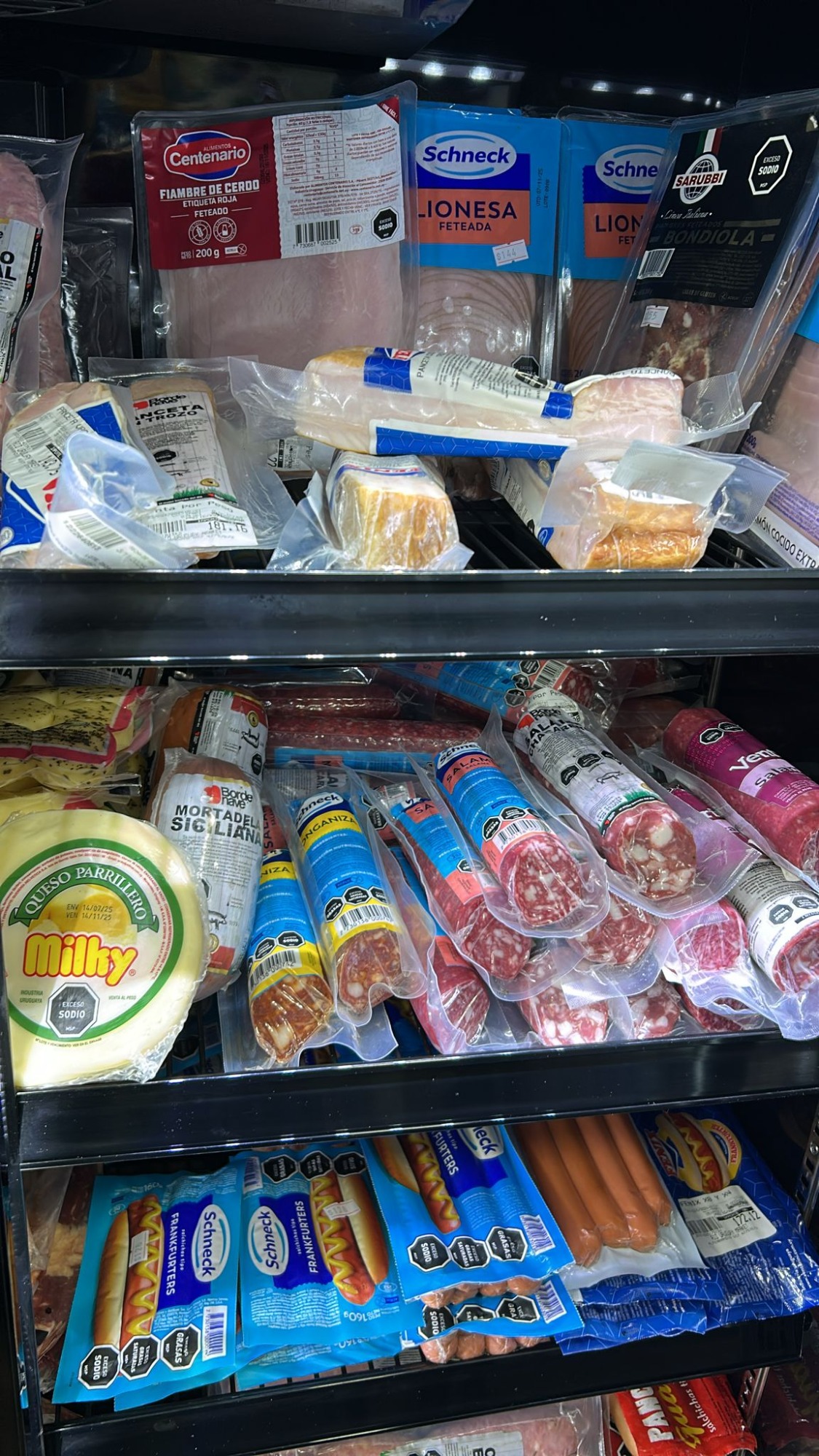 MINIMARKET RIO URUGUAY  