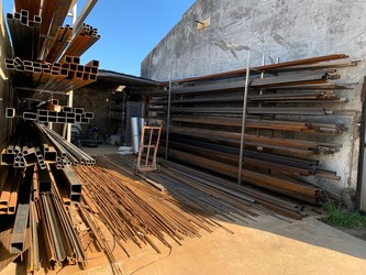 BARRACA Y FERRETERÍA MATÍAS 