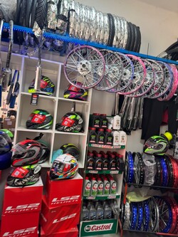 SyS Repuestos llantas 