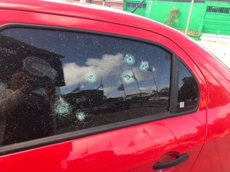 LA CASA DEL PARABRISAS 