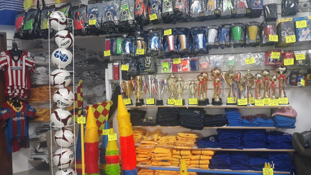 IKE INDUMENTARIA DEPORTIVA  