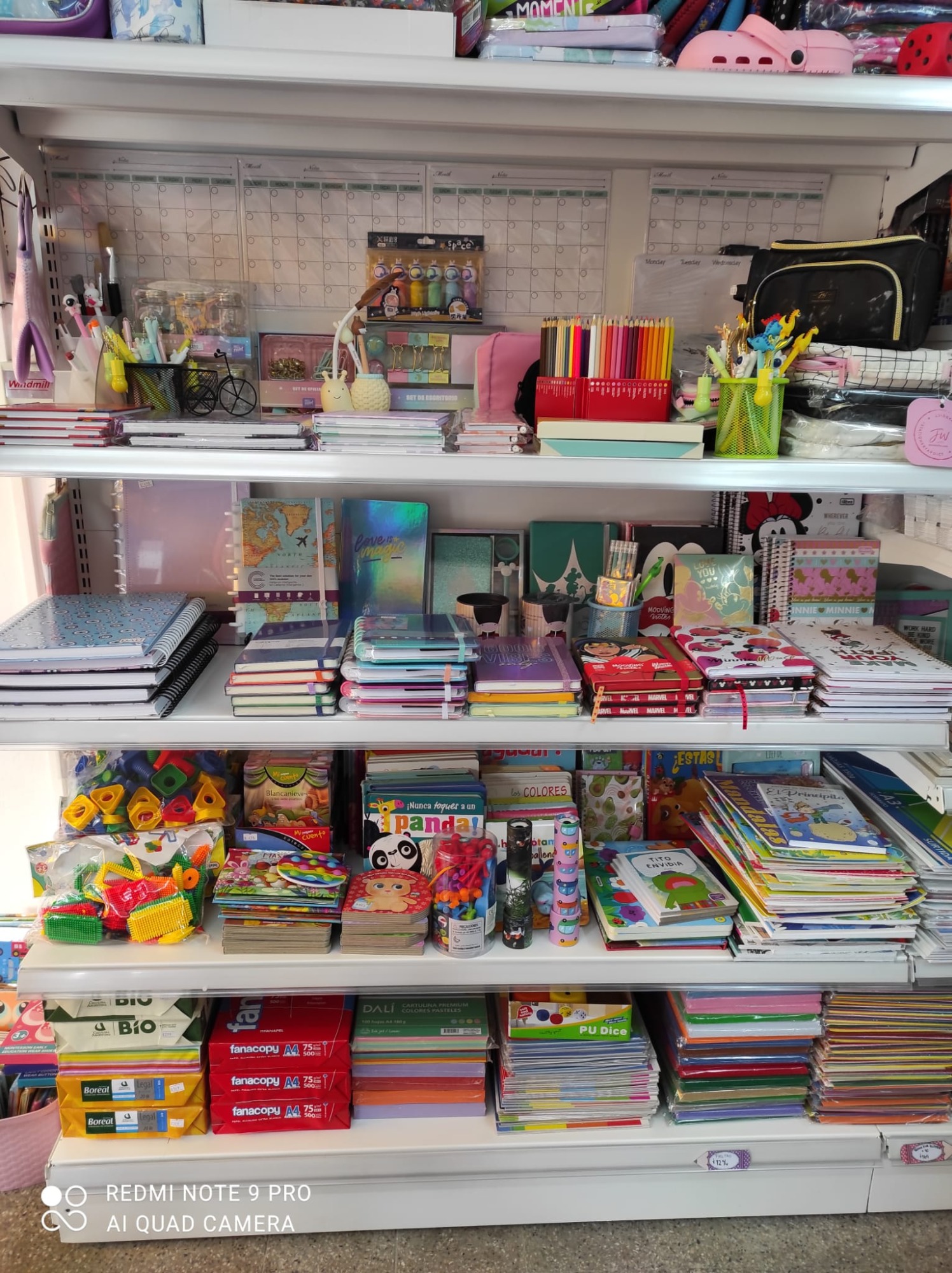 PAPELERIA VIVI SCRAP  