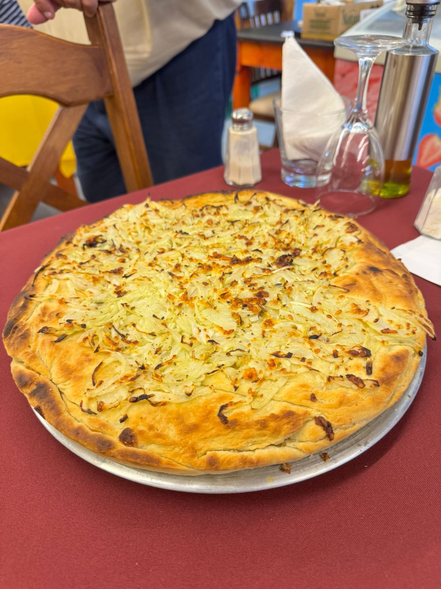 El Bodegón "El Sabor de Piriápolis" EL BODEGON DEL SABOR DE PIRIAPOLIS CHIVITOS
MINUTAS
PANQUEQUES
SANDWICHES CALIENTES
B