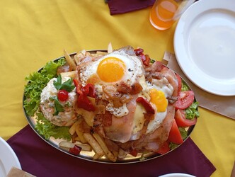 El Bodegón "El Sabor de Piriápolis" EL BODEGÓN DE PIRIÁPOLIS