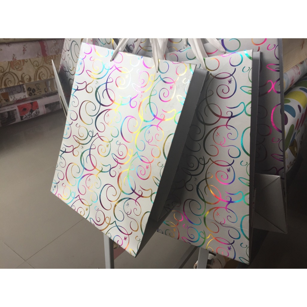 PLASTICOS PETROPLAS Bolsas de regalos 