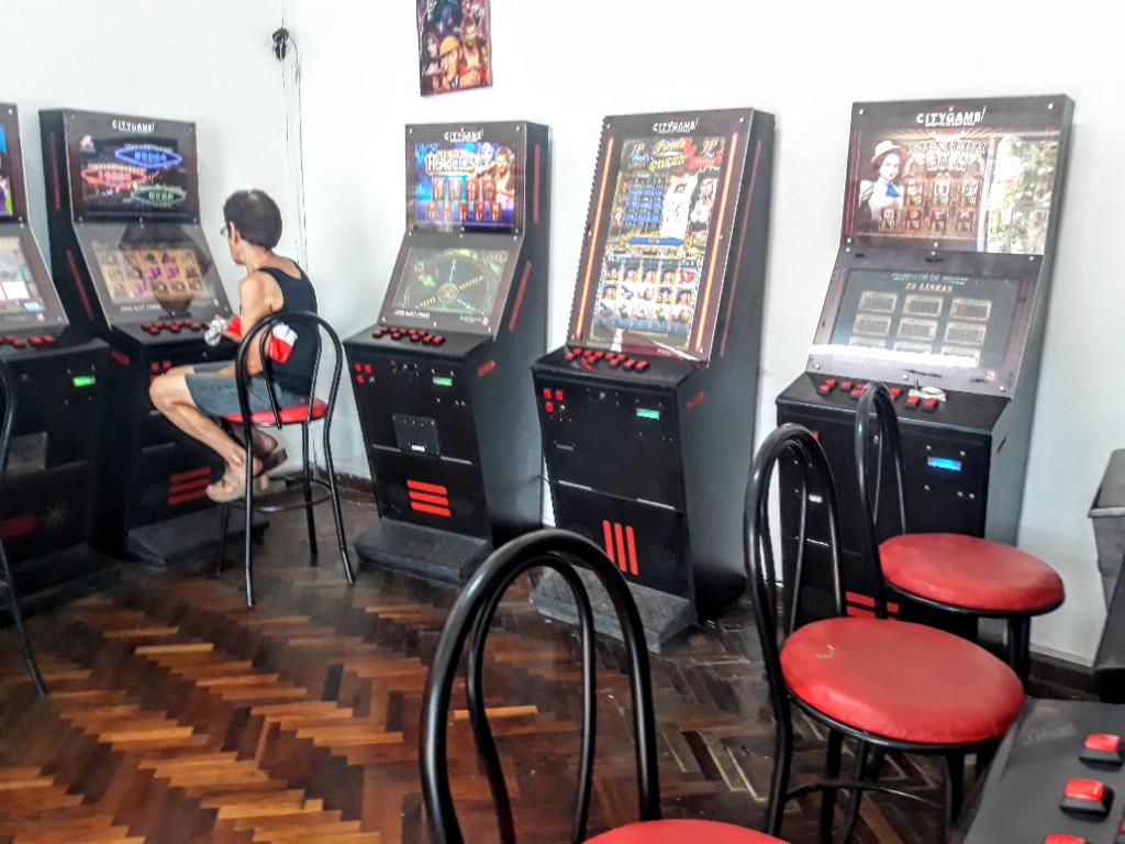 SLOTS LAS PIEDRAS  
