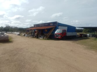 BARRACA Y FERRETERIA 102 BARRACA Y FERRETERIA 102