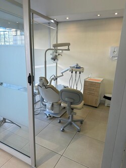 CONULTORIO ODONTOLOGICO DENTAL COMERCIO 