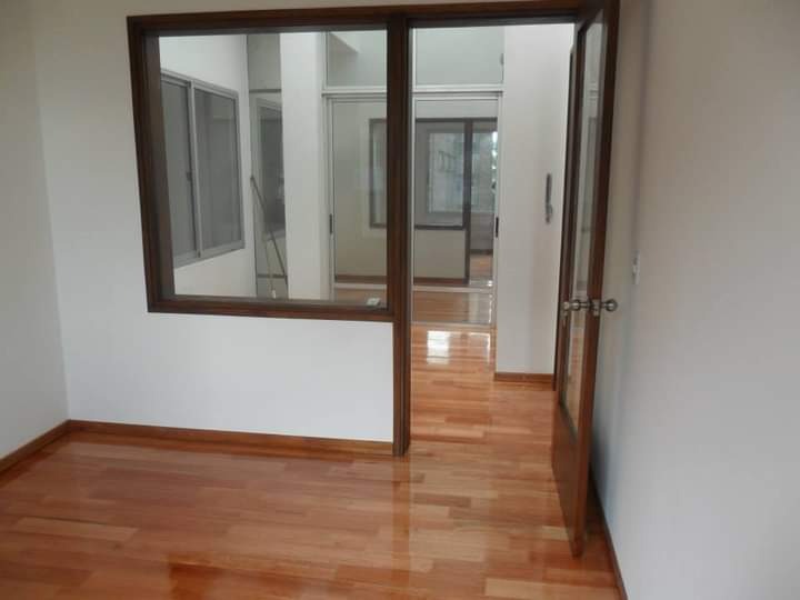 MEZZETTI CONSTRUCCIONES  