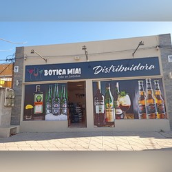 BOTICA MIA 