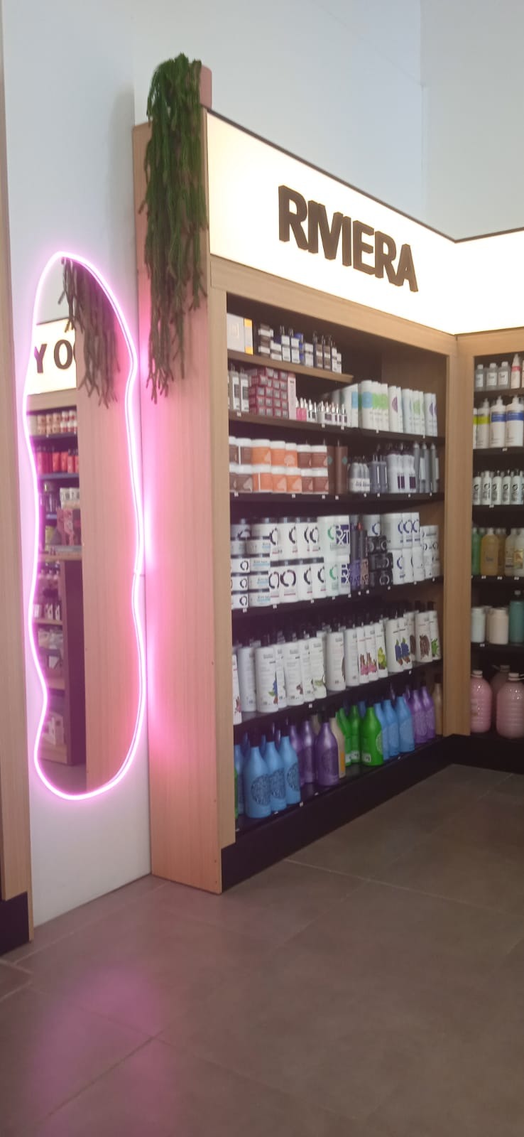 D'MUJERES DISTRIBUCIONES D'MUJERES DISTRIBUCIONES 