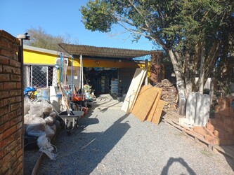 BARRACA Y FERRETERÍA EL COLOSO 