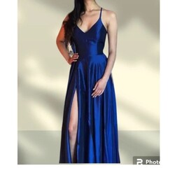 AMORA ALQUILER DE VESTIDOS 