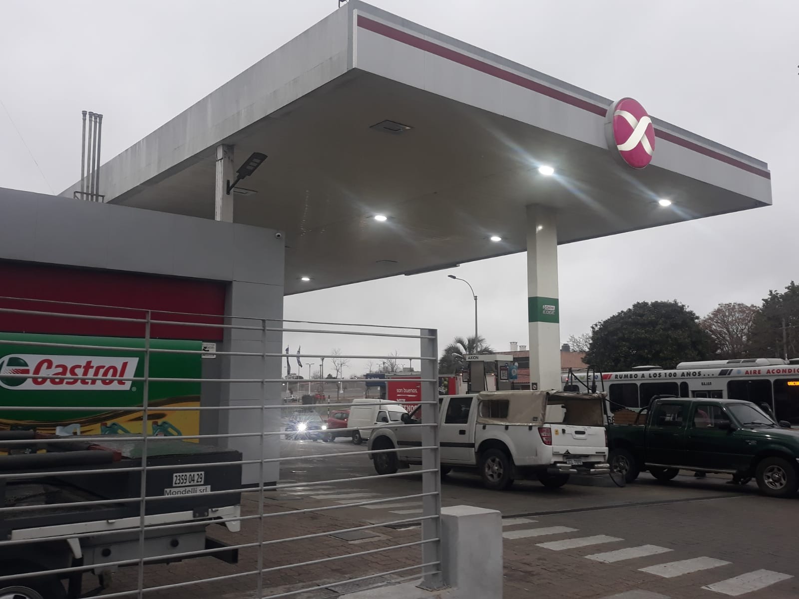 SERVICENTRO MONDELLI  