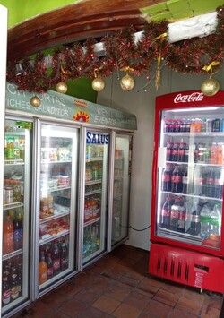 PANADERÍA Y CONFITERÍA SARANDI 