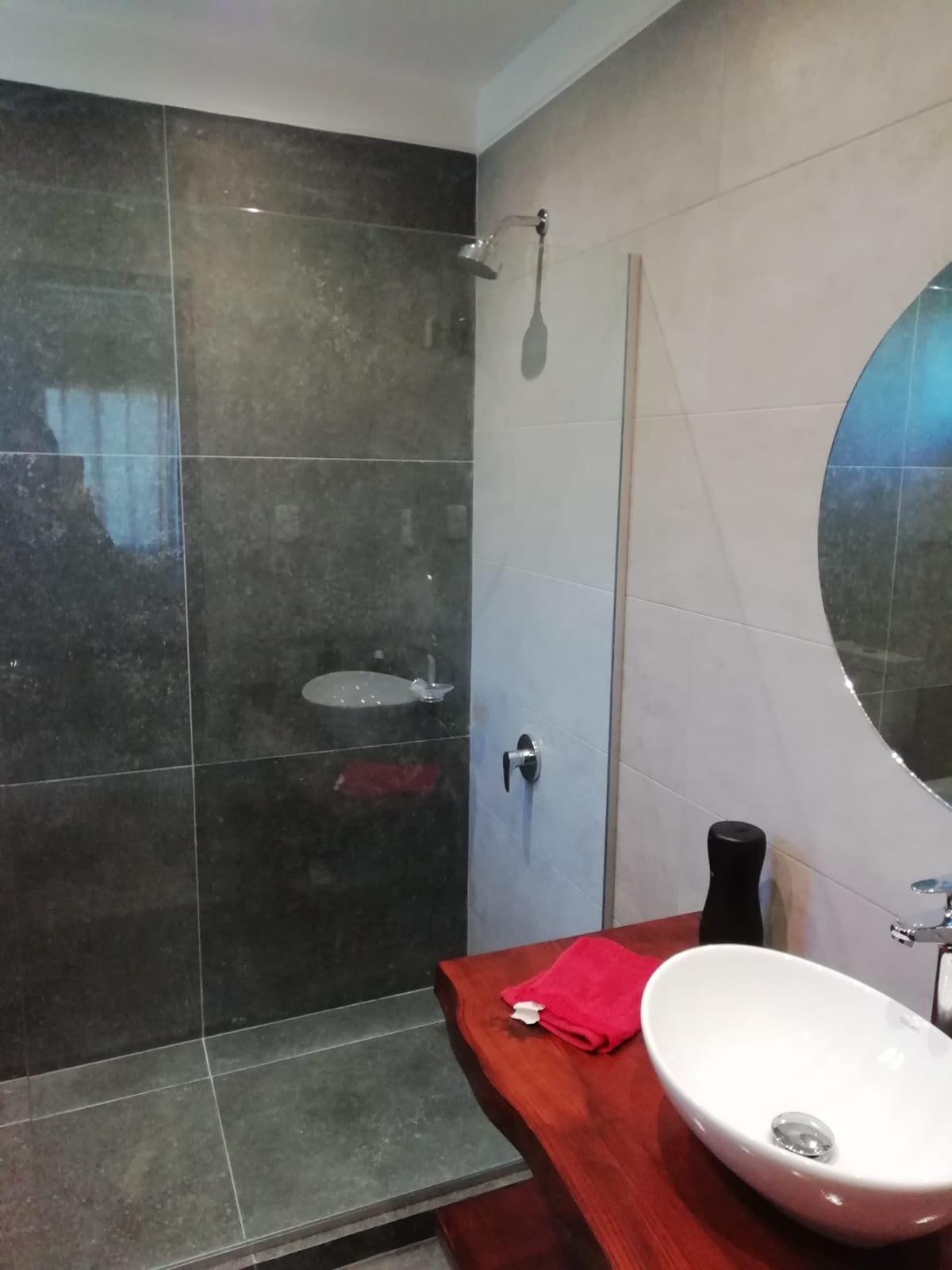 Aluminios & Co Mamparas  