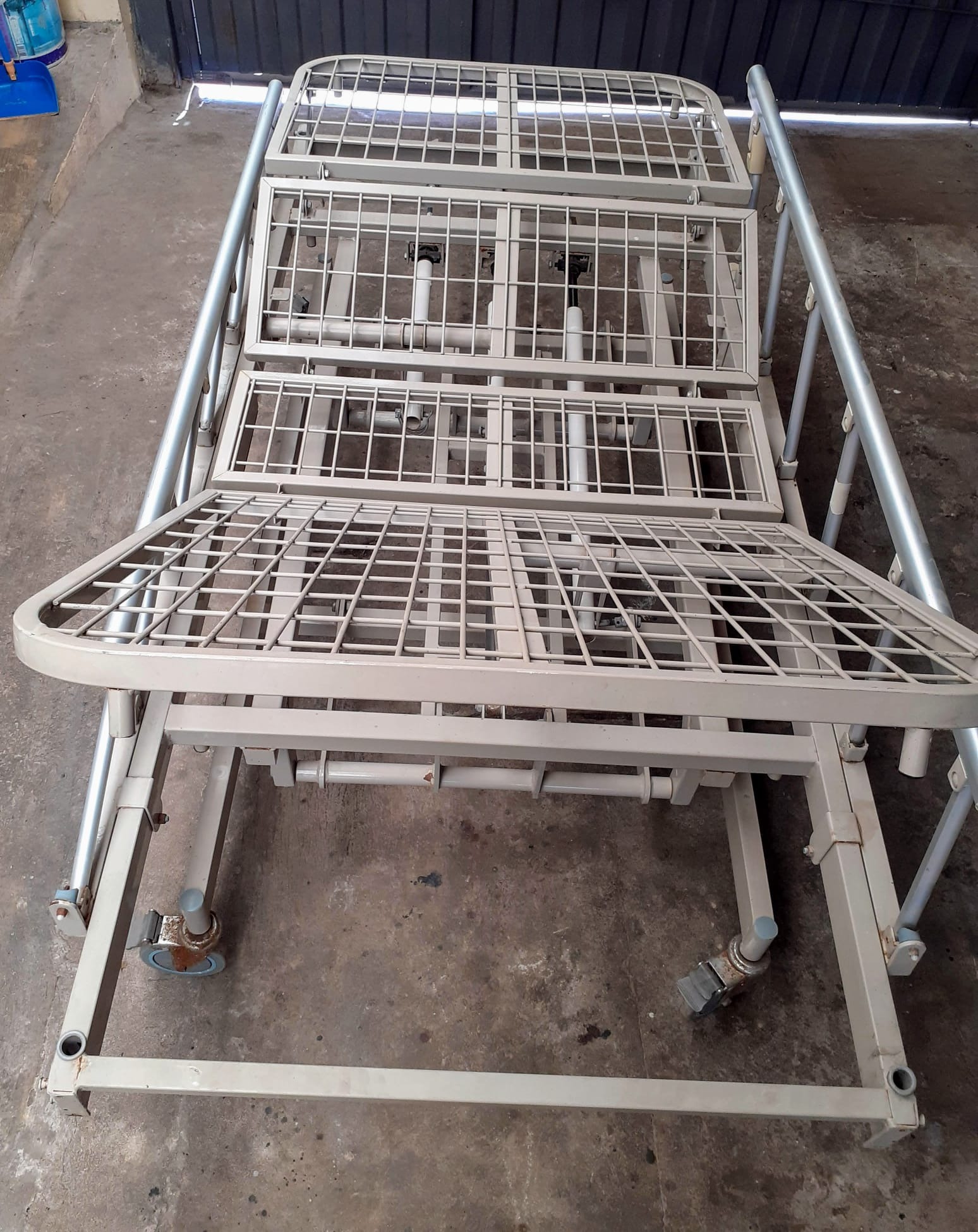 ORTOPEDIA PROVEER SALUD ORTOPEDIA PROVEER SALUD  CAMAS ARTICULARES,ELÉCTRICAS Y 
MECANICAS.