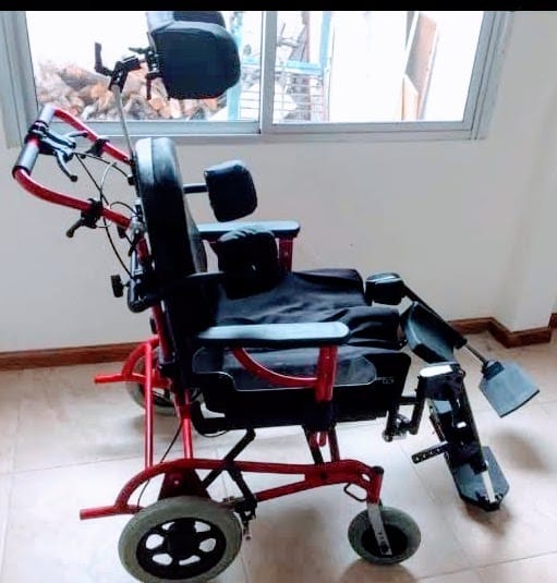 ORTOPEDIA PROVEER SALUD ORTOPEDIA PROVEER SALUD  SILLAS DE RUEDAS POSTURALES 
A MEDIDA