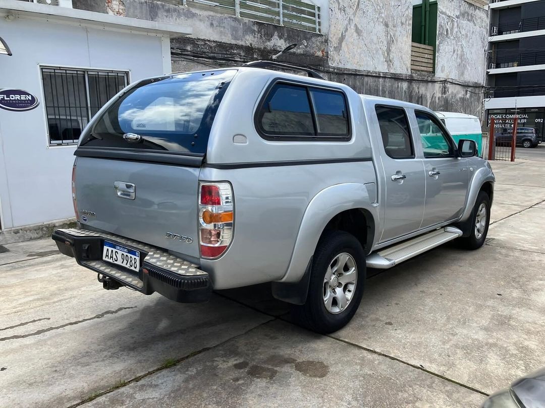 FLOREN AUTOMOVILES FLOREN AUTOMOVILES CONSTANCIAS DE AUTOS, 
AUTOS USADOS, 
AUTOMOTORAS