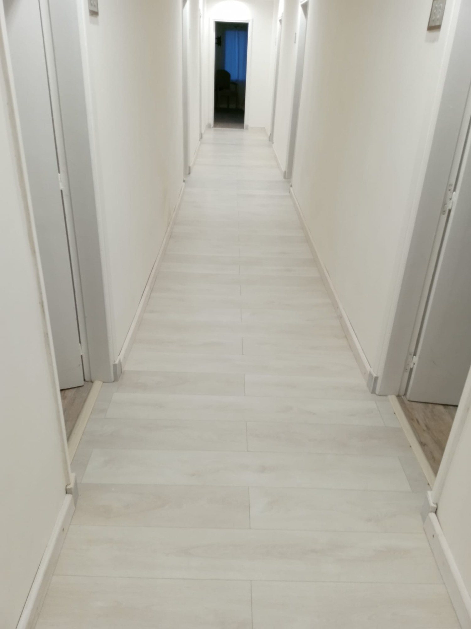 CONSTRUCCIONES DOUGLAS  