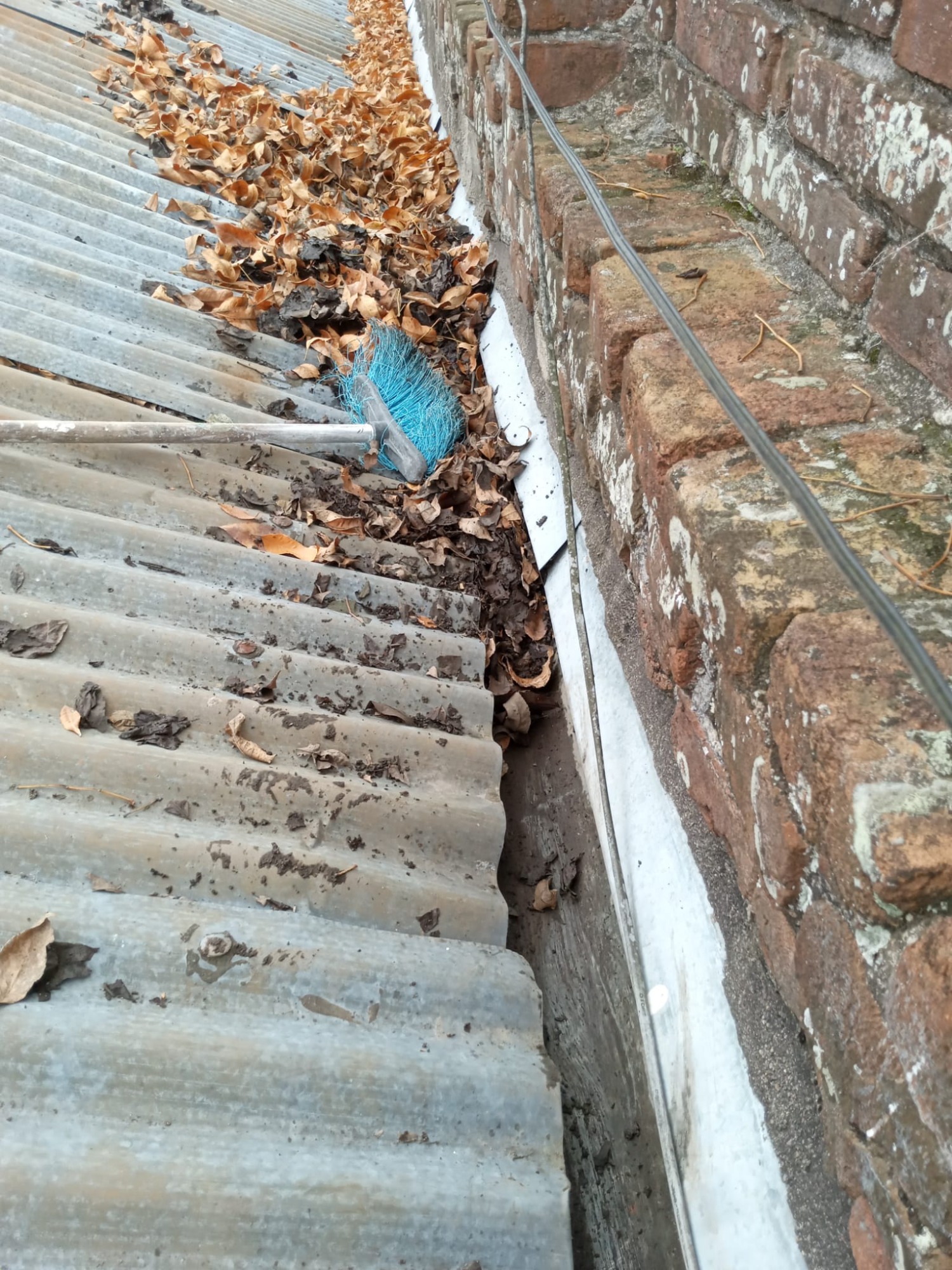 CONSTRUCCIONES DOUGLAS  