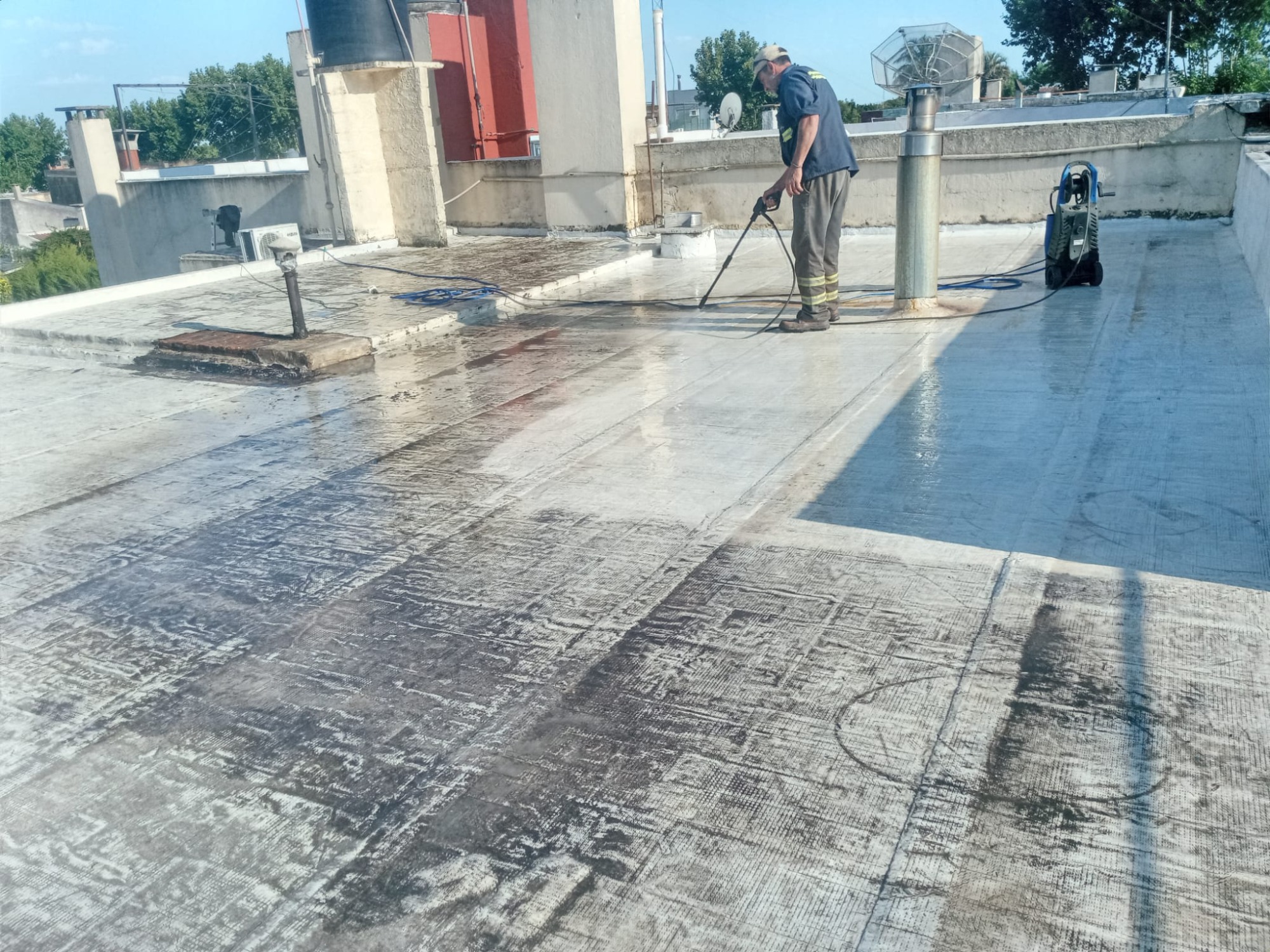 CONSTRUCCIONES DOUGLAS  