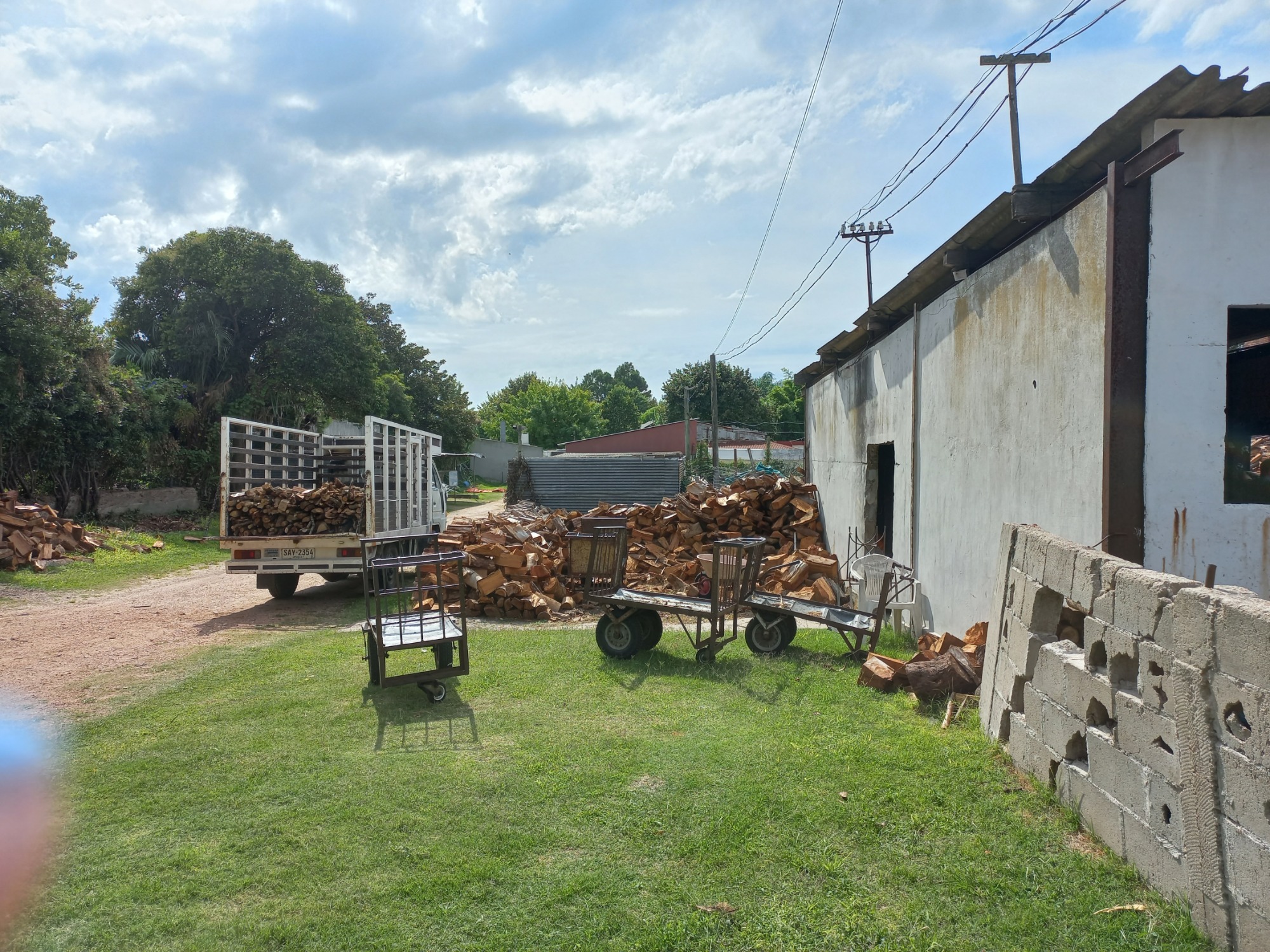BARRACA DE LEÑA BOLIVIA  