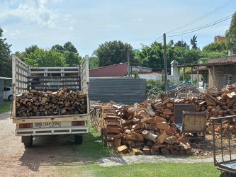 BARRACA DE LEÑA BOLIVIA 