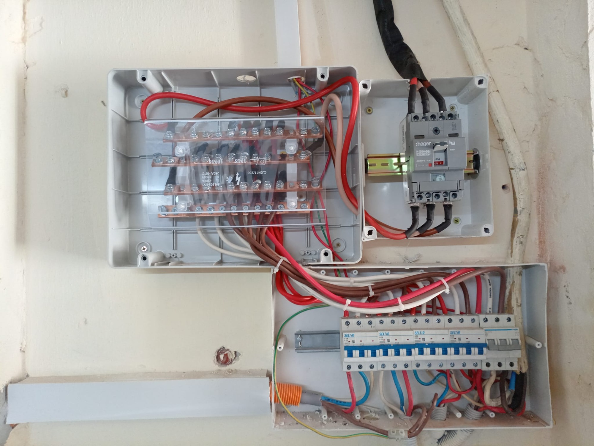 Electromecanica Industrial Melectromecanica Industrial Electromecánica
Reparaciones electromecánicas 