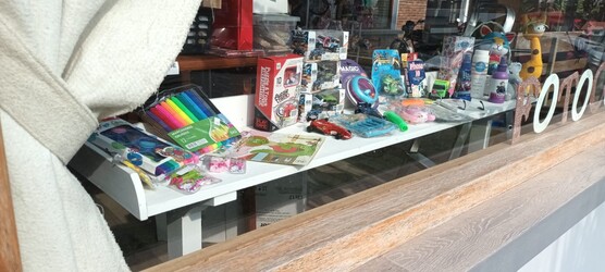 MERCERÍA Y PAPELERÍA LANER 