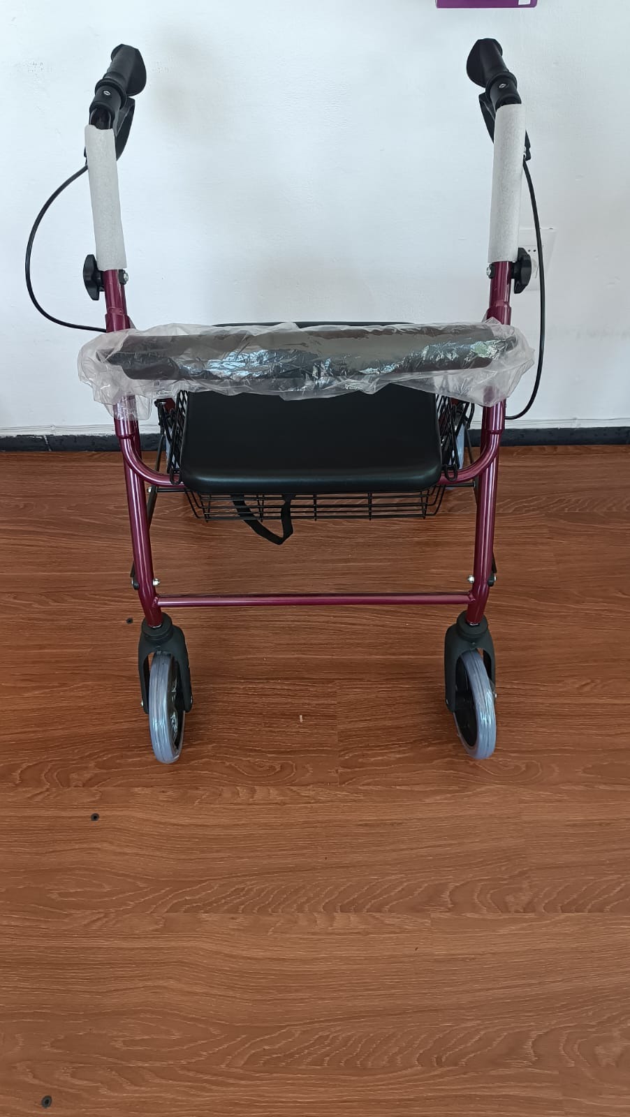 Ortopedia Azul Ortopedia Azul SILLAS RUEDAS
ALQUILER ARTICULOS ORTOPEDICOS
ARTIC