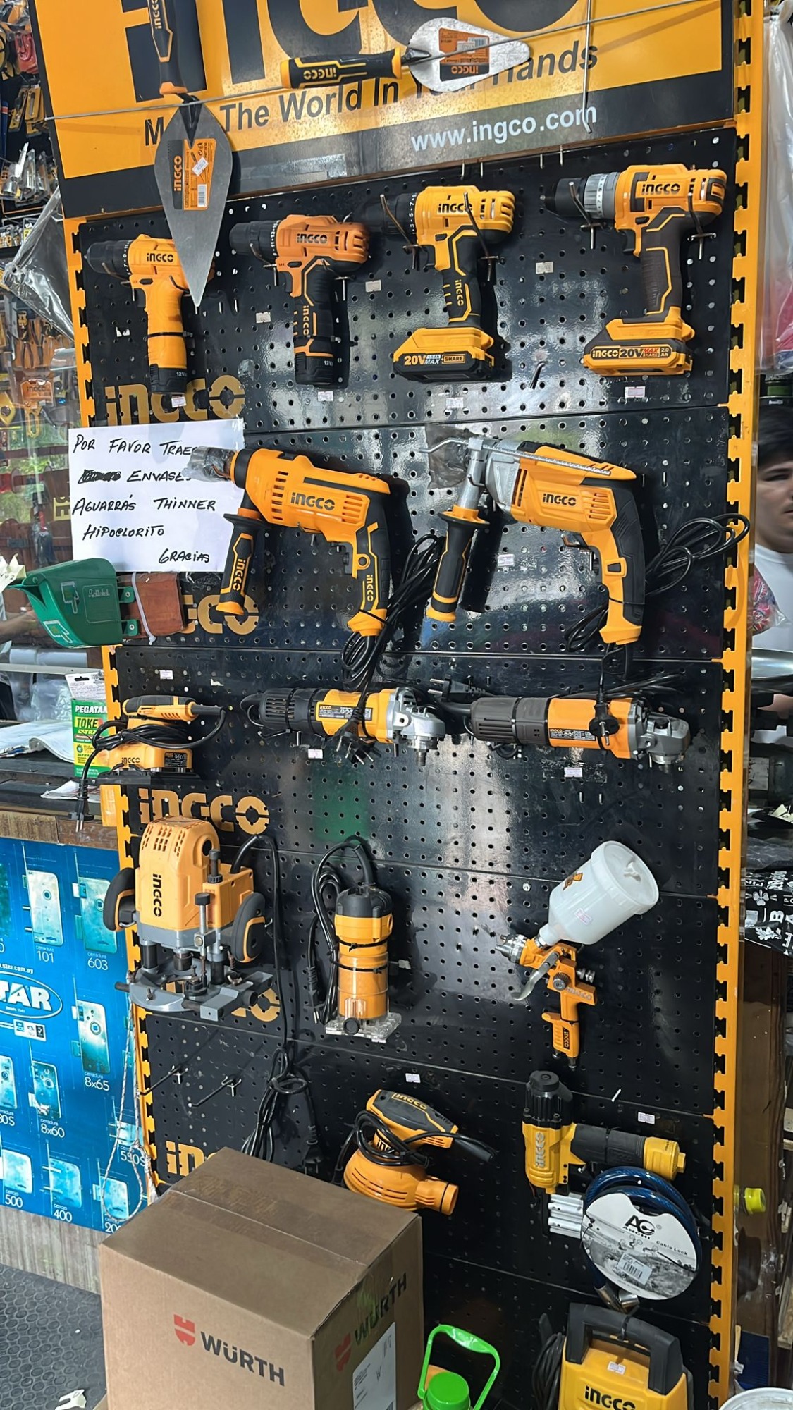 FERRETERIA SOL DE MAYO  