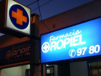 FARMACIA ROPIEL 