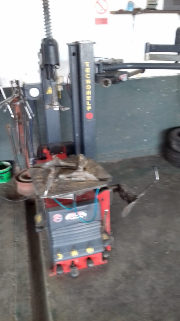 SERVICENTRO SANTA ROSA  