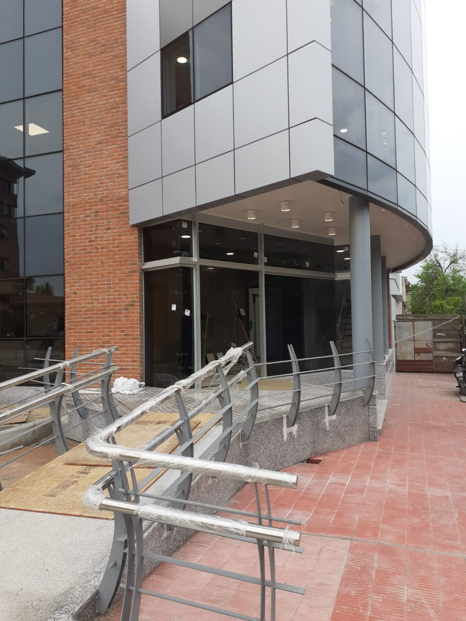 C Y S VITRO SERVICE Vidrieras 