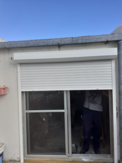 C Y S VITRO SERVICE Ventanal