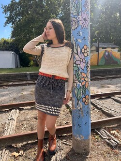 ALMA TEJIDOS chaleco SIENA + pollera BRUMA