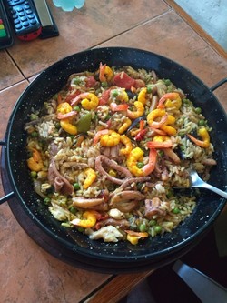 CAFÉ PICASSO Paella