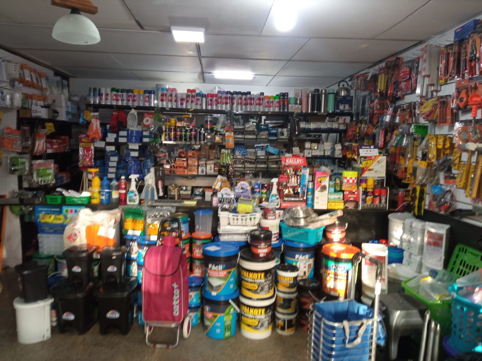 FERRETERÍA MONTEVIDEO Pintura y accesorios  