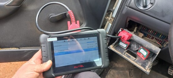 Automecánica MG Escaneo de vehículos tenemos varios Scaners para todos los modelos y poder así dar una mejor eficacia a nuestro trabajo!