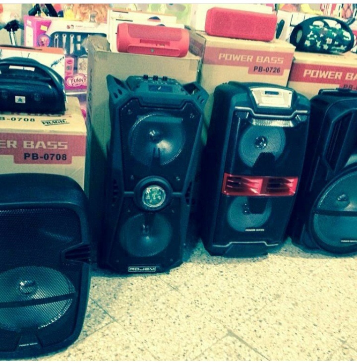 TECNO BROTHERS PARLANTES TECNOBROTHERS 092721795 CRUZ DE CARRASCO TECNO BROTHERS 092721795 CRUZ DE CARRASCO