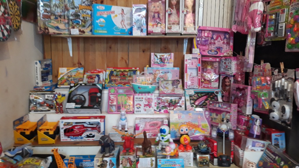 EL RINCÓN DE LOS PEQUES  