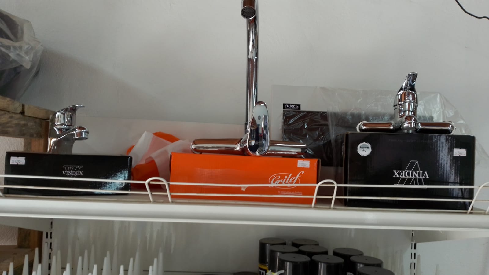 MG BARRACA DE MATERIALES  