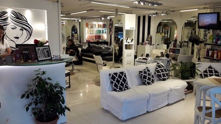 ELBA'S BEAUTY SALON UNISEX 