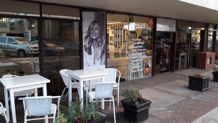 ELBA'S BEAUTY SALON UNISEX 